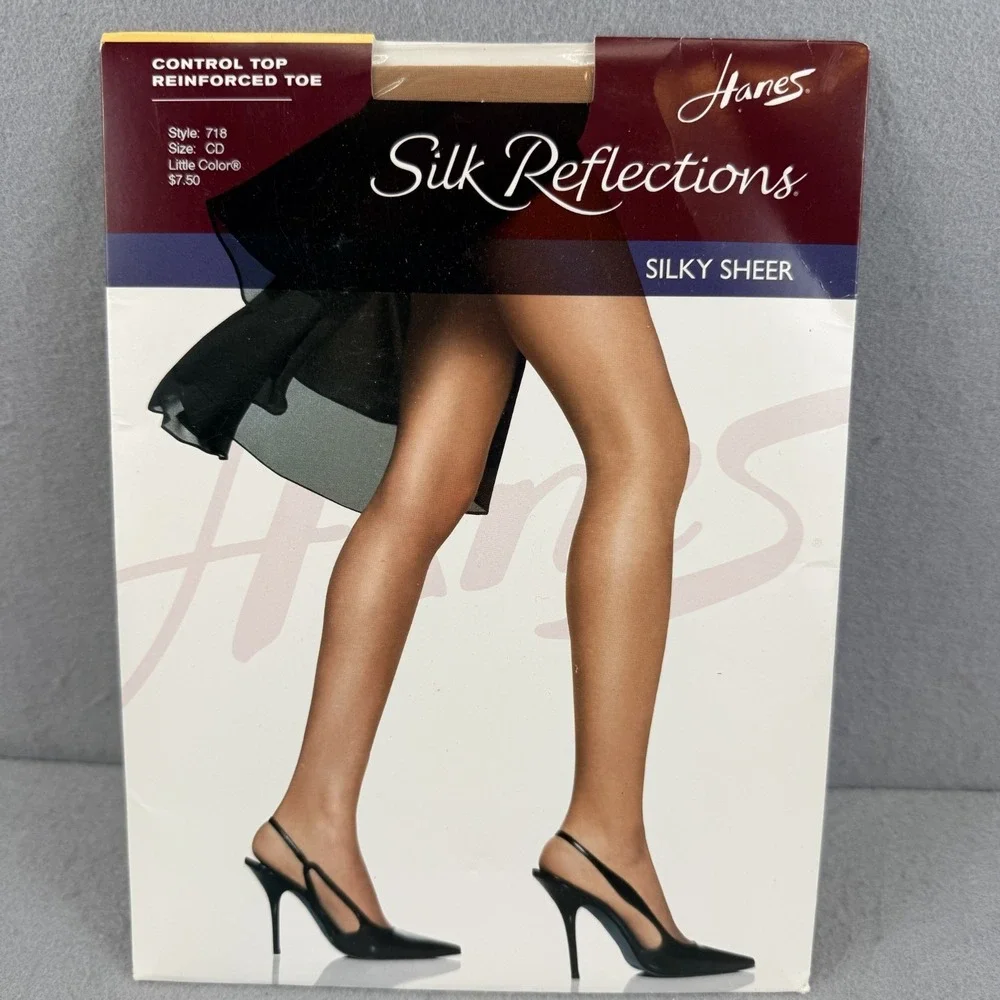 Hanes Silk Reflections Silky Sheer Control Top‎ Pantyhose 718 Little Color CD